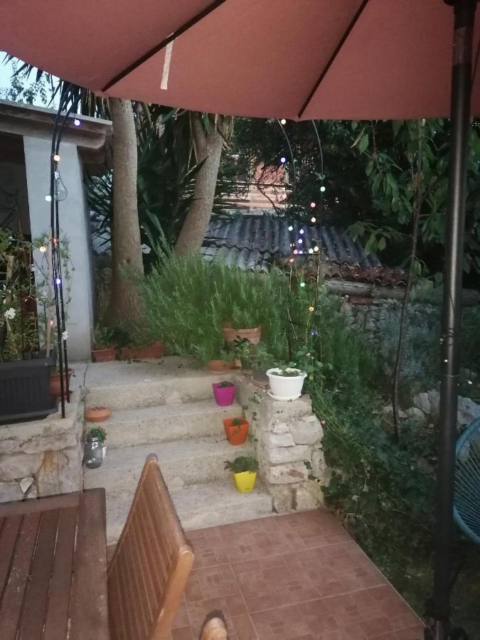 Ferienwohnung Dairos Mali Lošinj Exterior foto