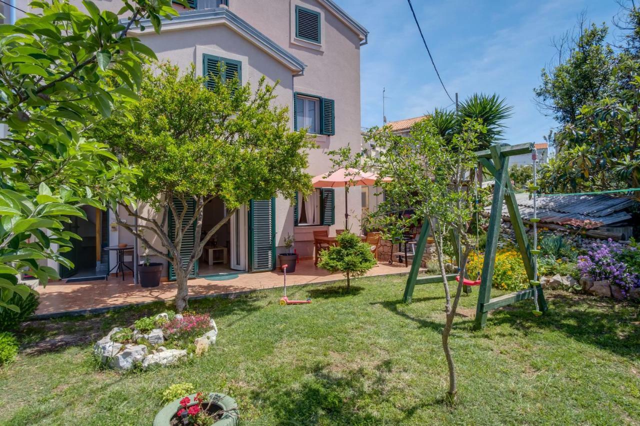 Ferienwohnung Dairos Mali Lošinj Exterior foto